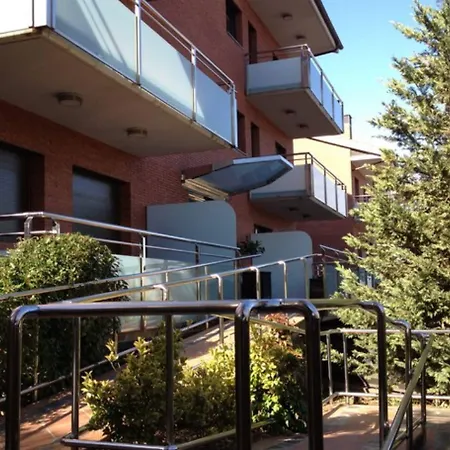 Aparthotel Del Golf 3*